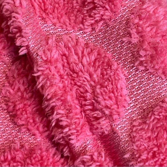 Aegean Short Plush Fuzzy Polkadot Robe Pink OS - Picture 8 of 12
